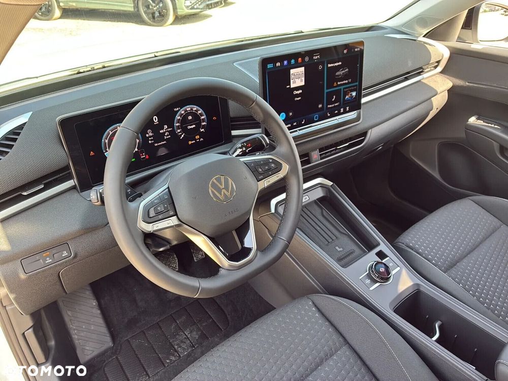 Volkswagen T-Roc - 5