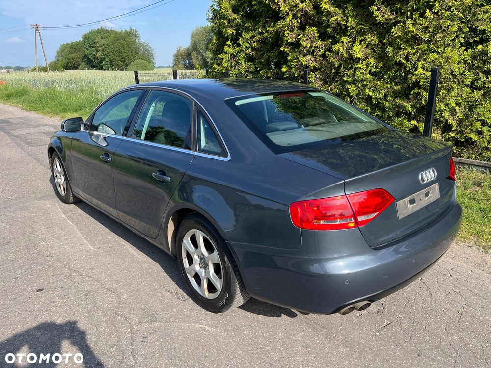 Audi A4 Limousine 2.0 TDI DPF Ambition - 5