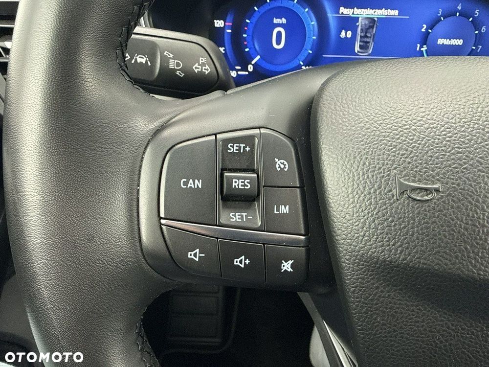 Ford Focus - 11