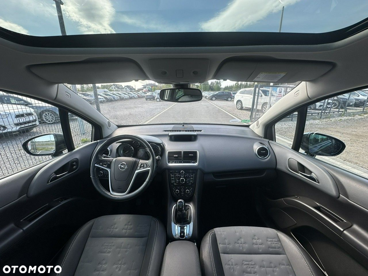 Opel Meriva - 11