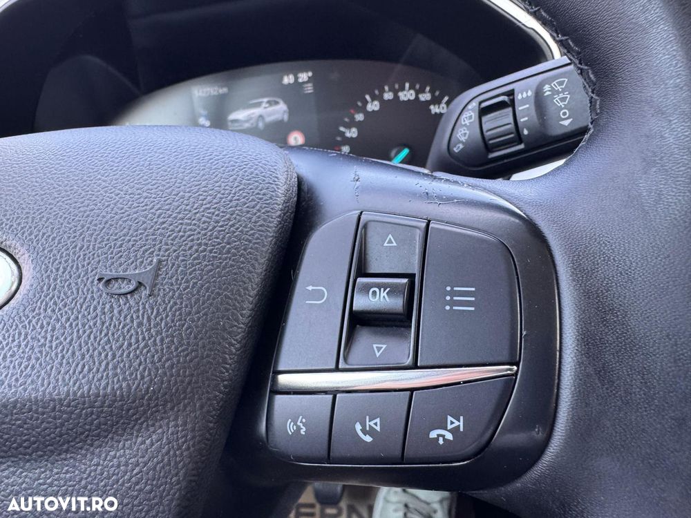 Ford Focus 1.5 EcoBlue Trend - 24