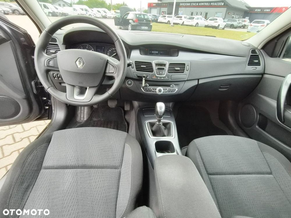 Renault Laguna - 11