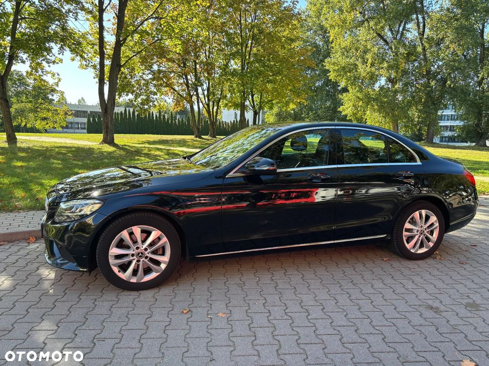 Mercedes-Benz C-Class 2018 photo 5