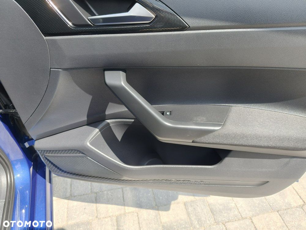 Volkswagen Polo 1.0 TSI Life - 23