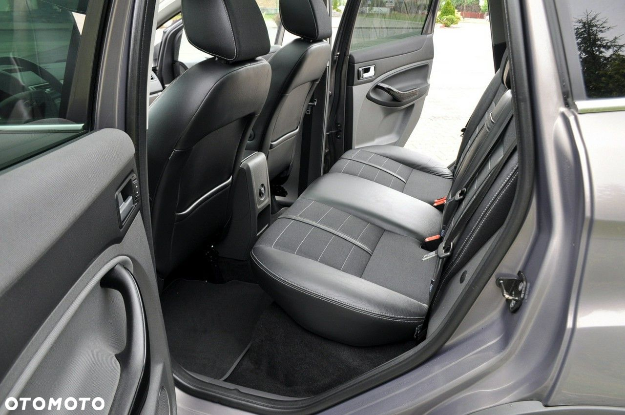 Ford Kuga - 20