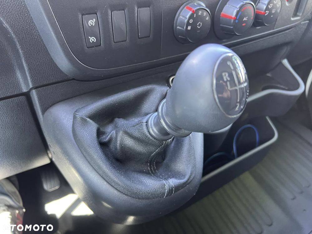 Renault Master - 9