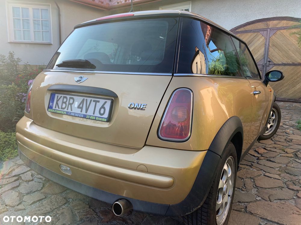 MINI ONE - 6