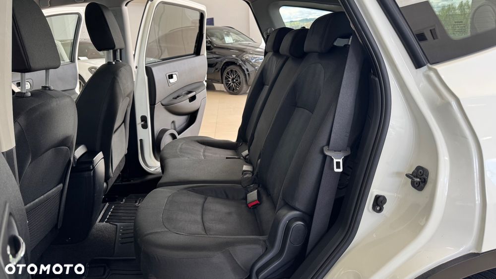 Nissan Qashqai+2 - 27