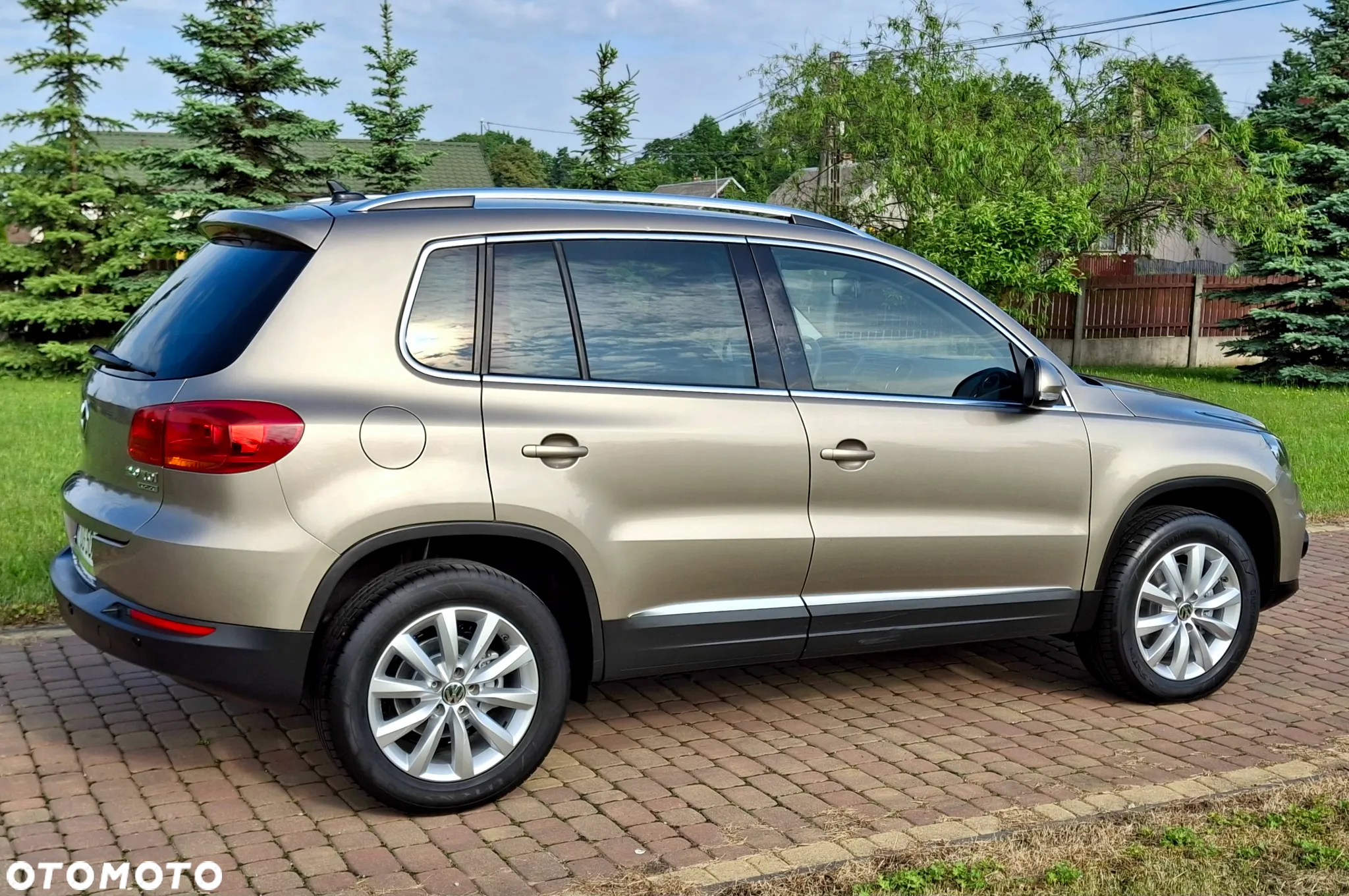 Volkswagen Tiguan 2.0 TDI DPF 4Motion BlueMotion Technology DSG Cup Sport & Style - 5