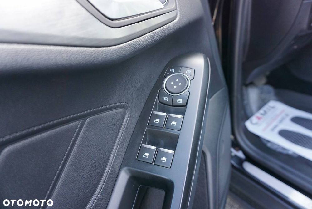 Ford Focus 2.0 TDCi Titanium ASS PowerShift - 19