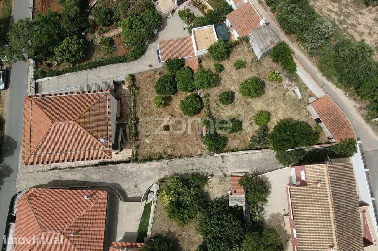 Moradia T3 c/ Garagem e Terreno em Messines de Baixo - Grande imagem: 5/60