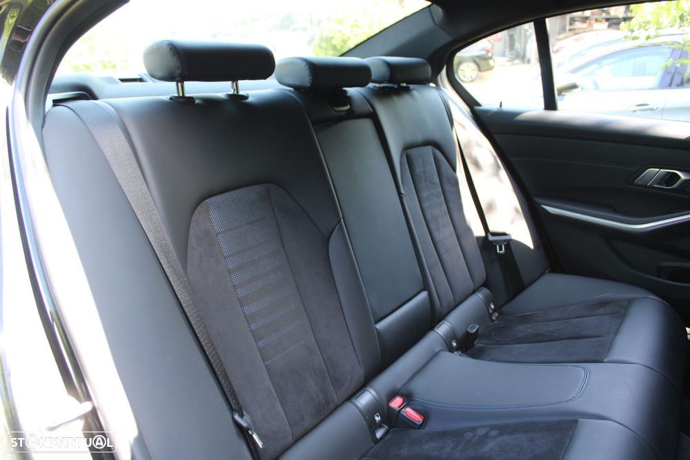 BMW 320 e Pack M Auto - 24