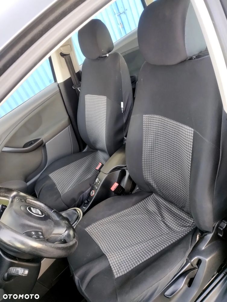 Seat Altea 1.6 Reference - 16