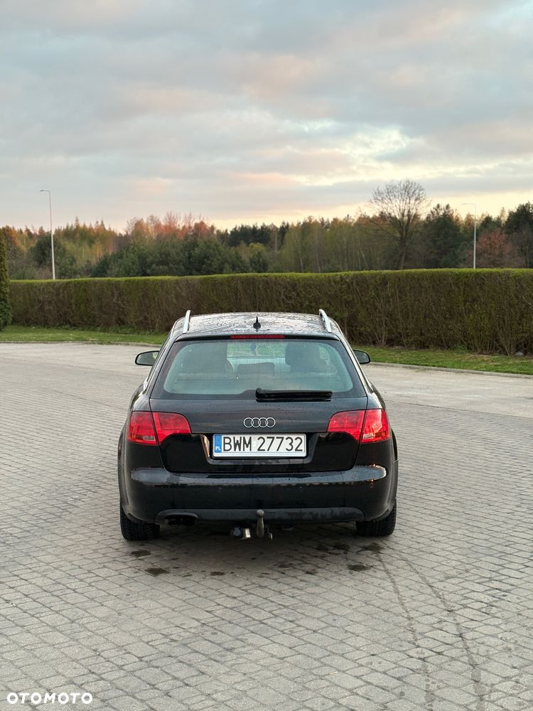 Audi A4 Avant - 4