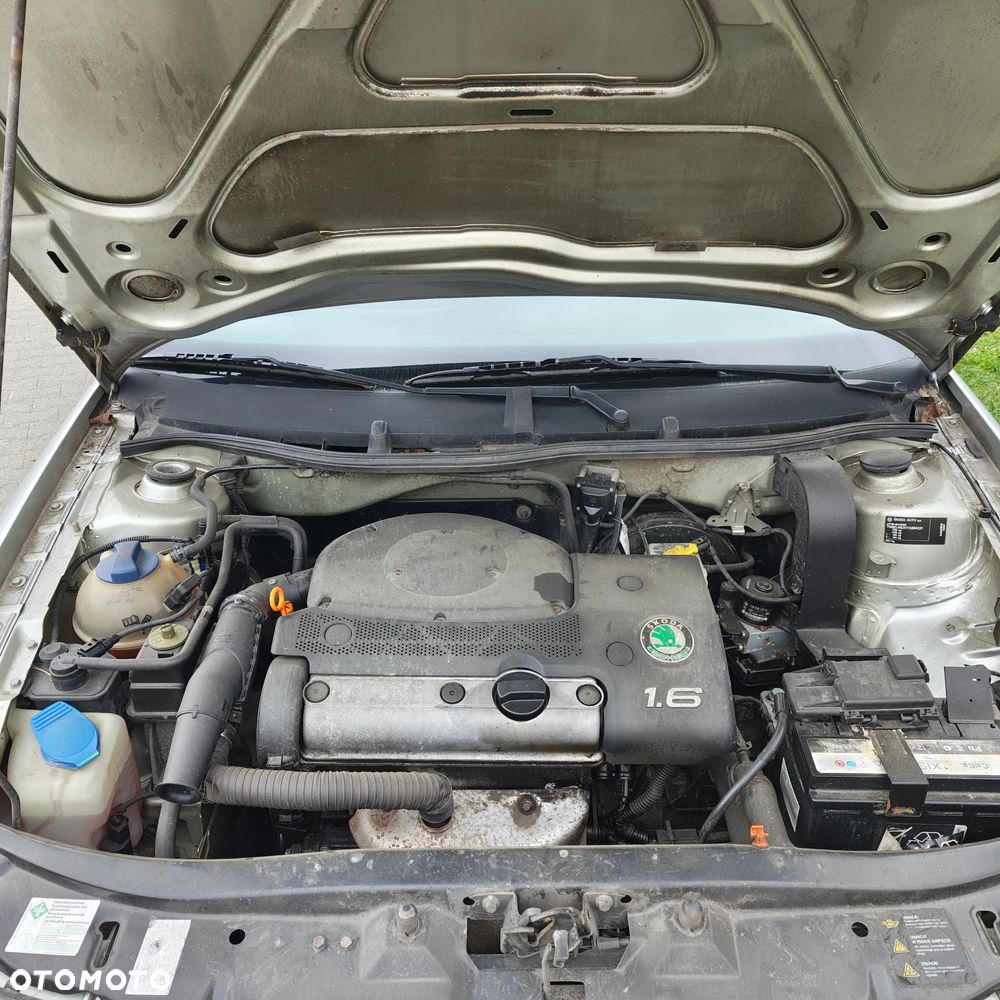 Skoda Octavia 1.6 Classic - 8