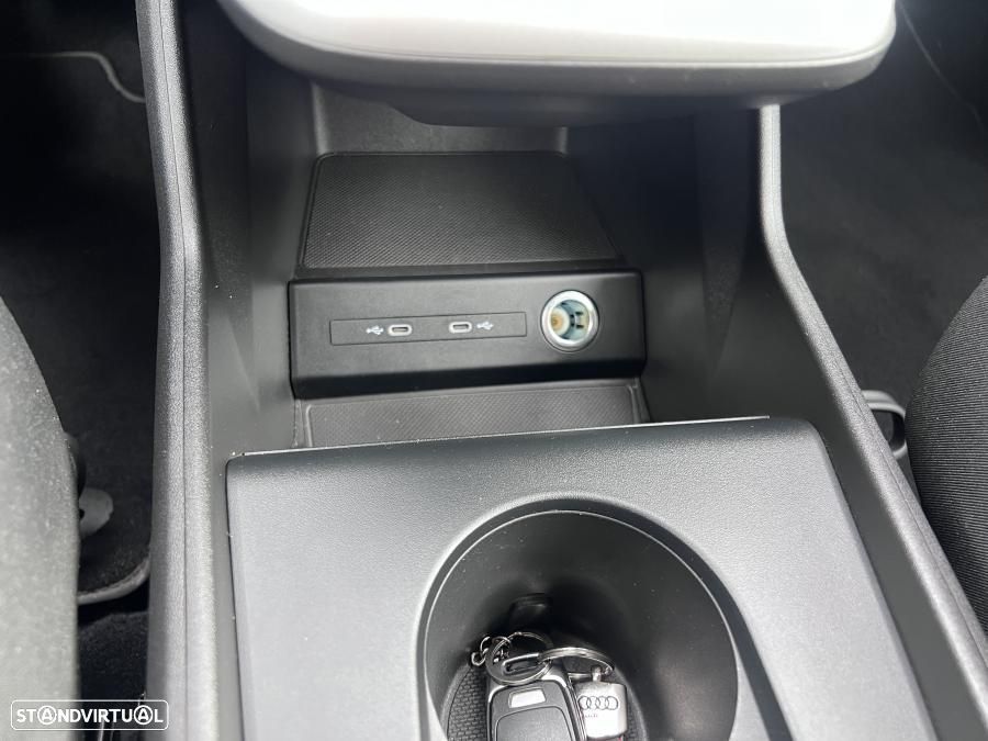 Audi Q4 Sportback e-tron 40 82 kWH — fotografia 50