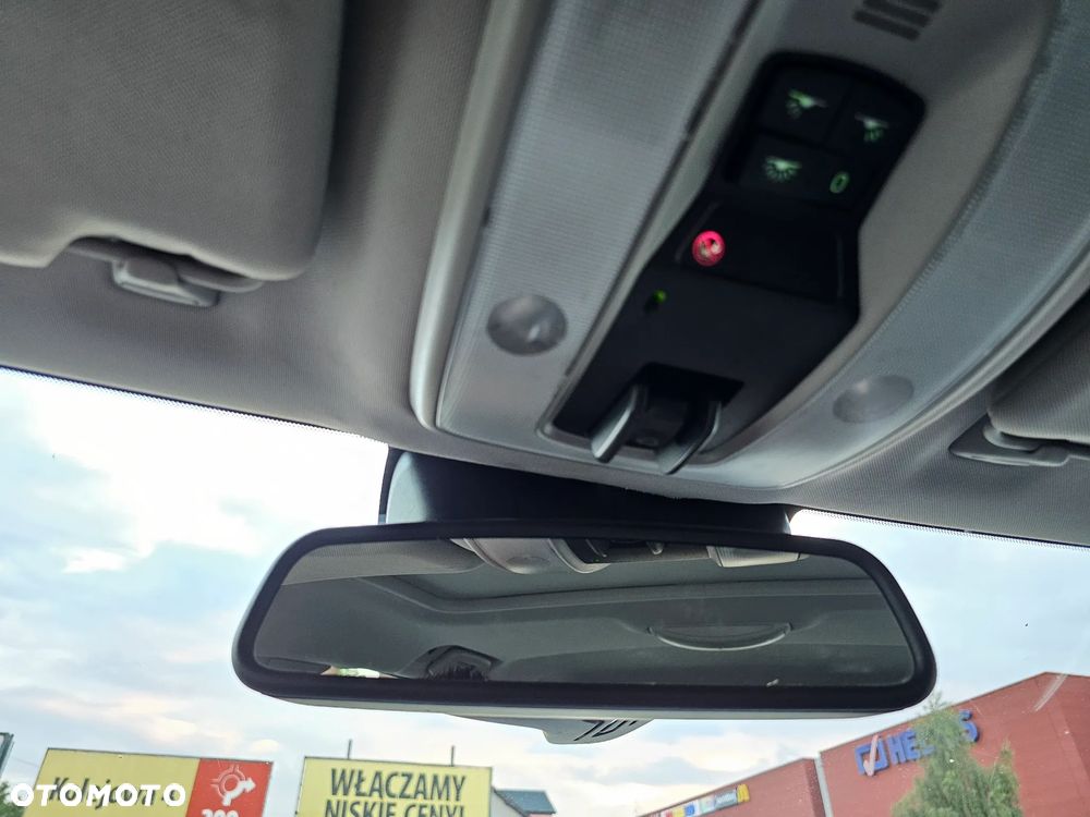 Volvo V60 D5 Geartronic Summum - 25