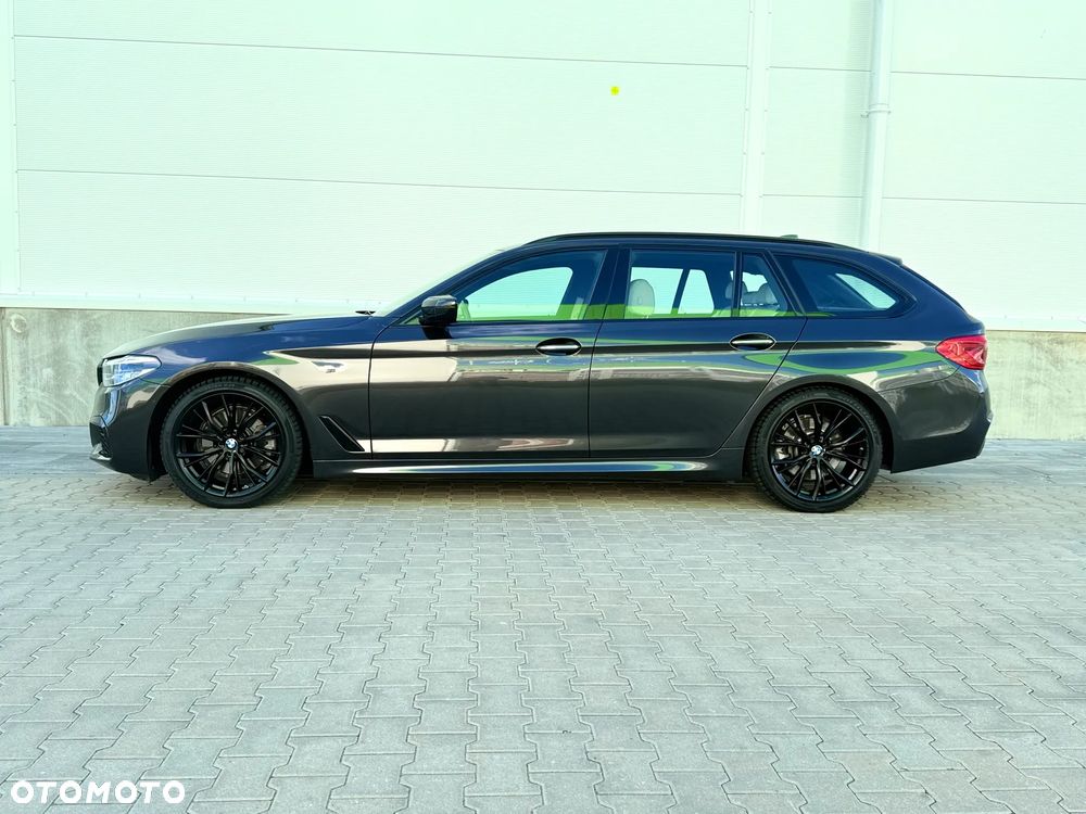 BMW Seria 5 520d xDrive M Sport sport - 3