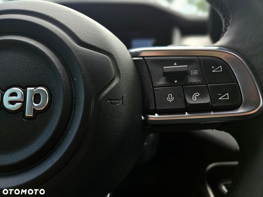 Jeep Avenger 1.2 GSE T3 Altitude Winter Edition FWD - 20