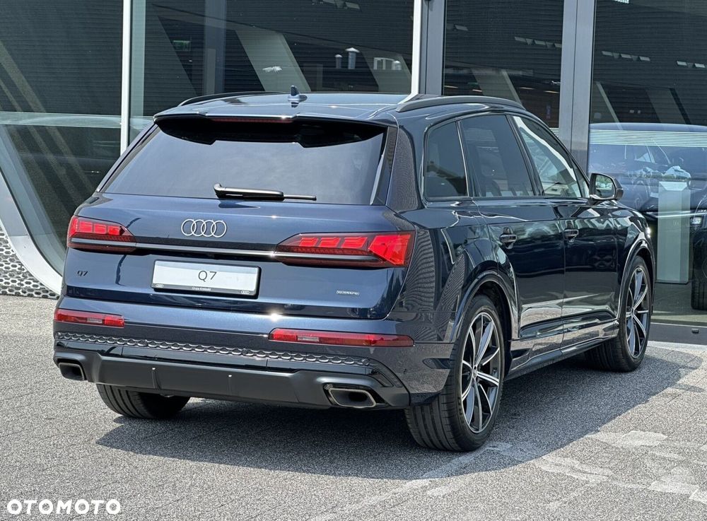 Audi Q7 - 7