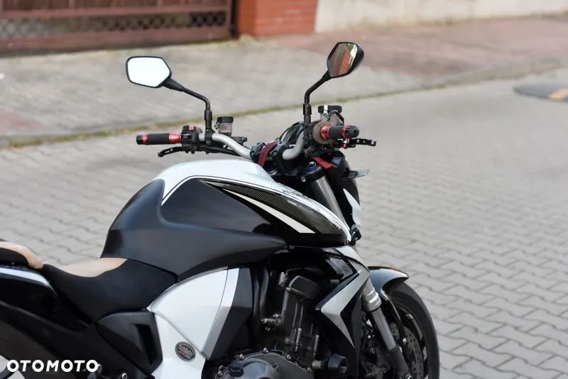 Honda CB - 16
