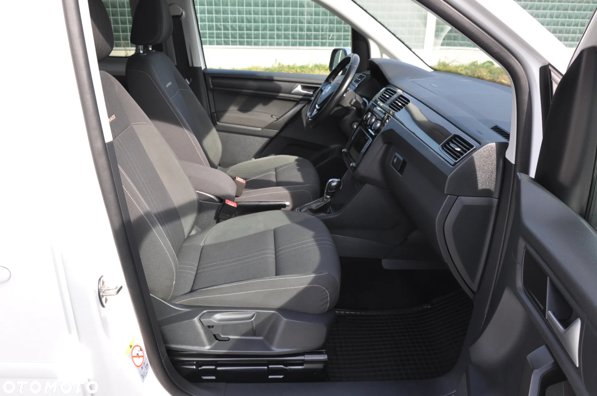 Volkswagen Caddy 2.0 TDI Alltrack 4Motion DSG - 25