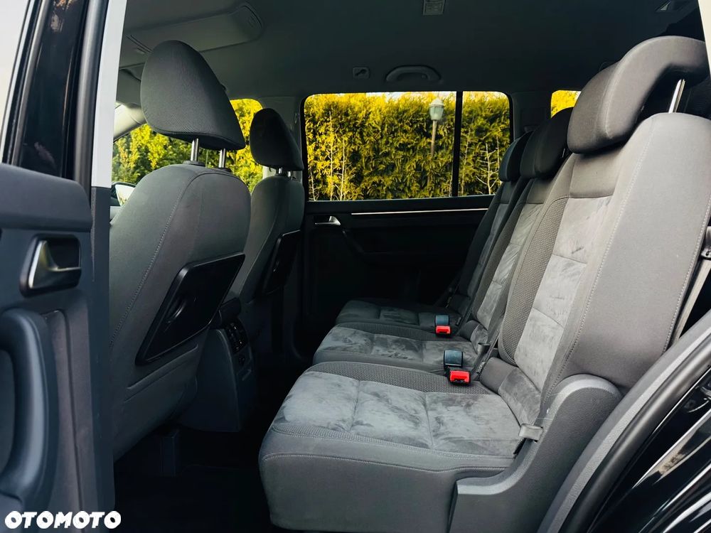 Volkswagen Touran 2.0 TDI DPF Highline Perfectline - 28