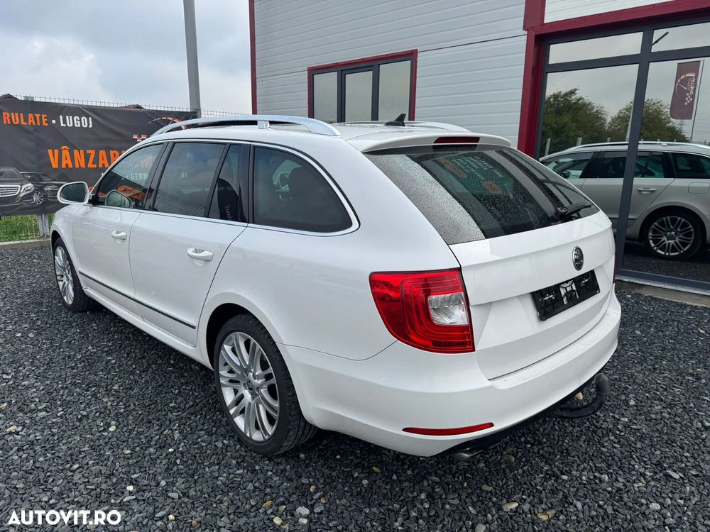 Skoda Superb 2.0 TDI Green tec 4x4 DSG Elegance - 2