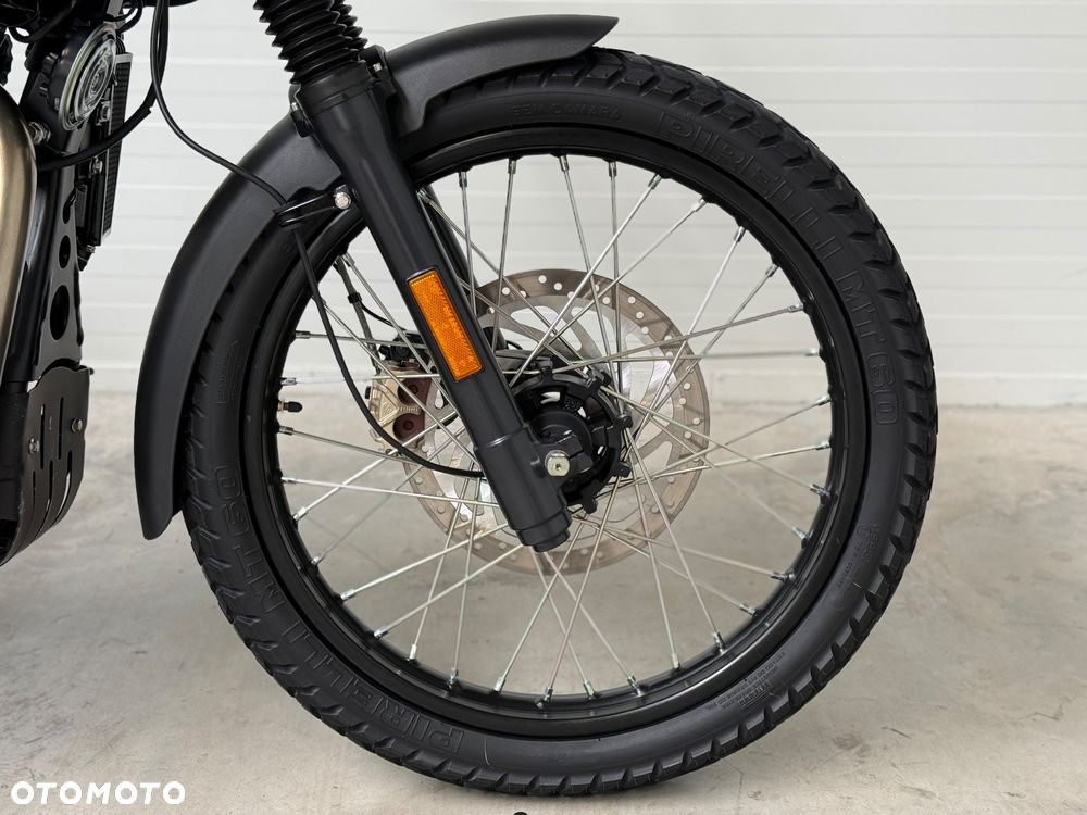 Royal Enfield Himalayan - 10