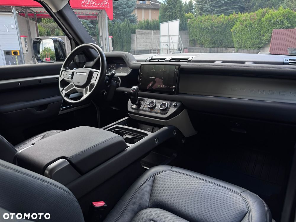 Land Rover Defender 3.0 D200 mHEV S - 19
