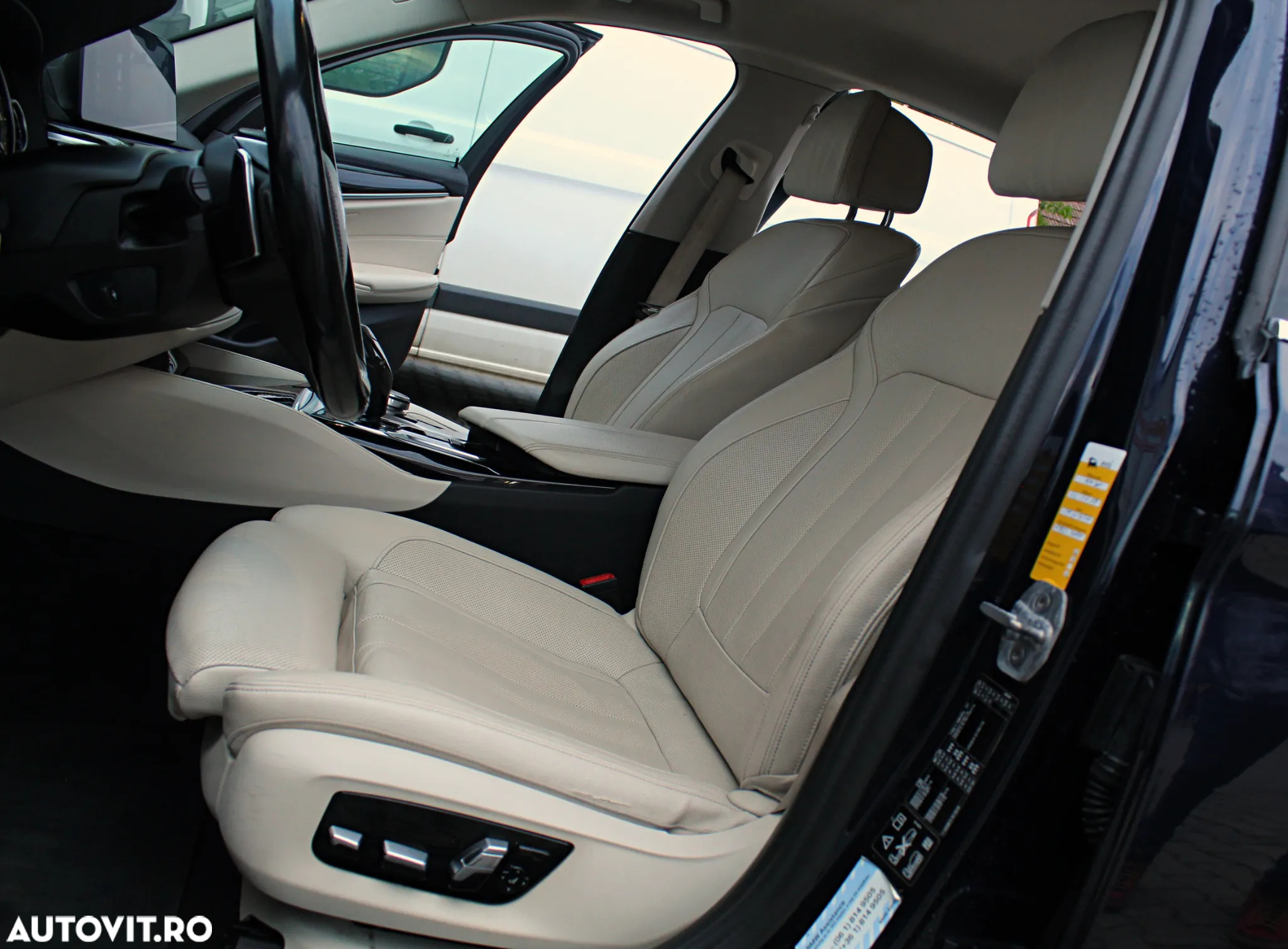 BMW Seria 5 520d xDrive Aut. Luxury Line - 14