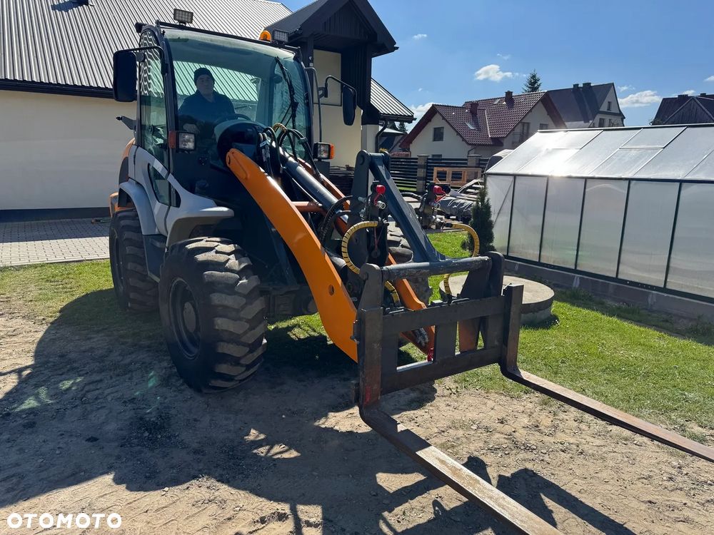 Kramer ALLRAD 680 - 14