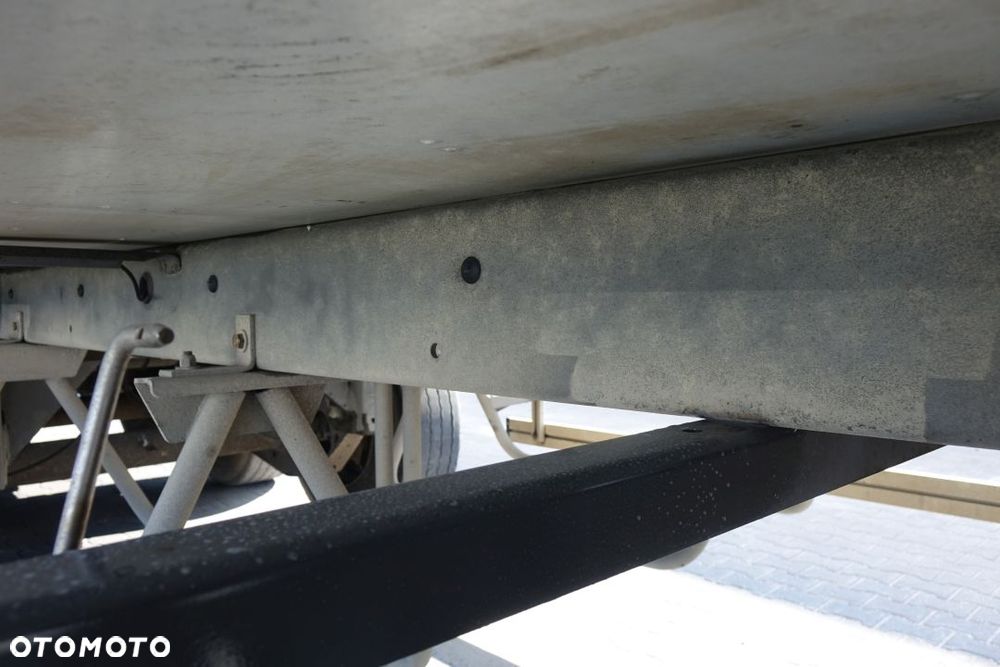 Lamberet CHŁODNIA / SR2 / THERMO KING SLXe300 / SAF / DRUKARKA / KOSZ NA KOŁO ZAPASOWE - 13