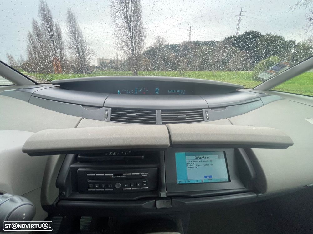 Renault Espace 2.2 dCi Initiale 6L - 10