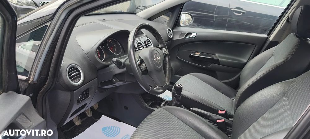 Opel Corsa 1.3 CDTI Cosmo - 9