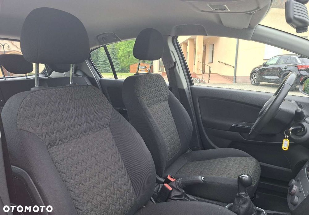 Opel Corsa - 15