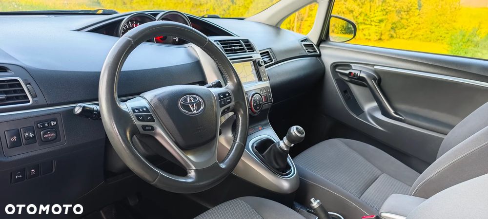 Toyota Verso 1.6 5-Sitzer Comfort - 12