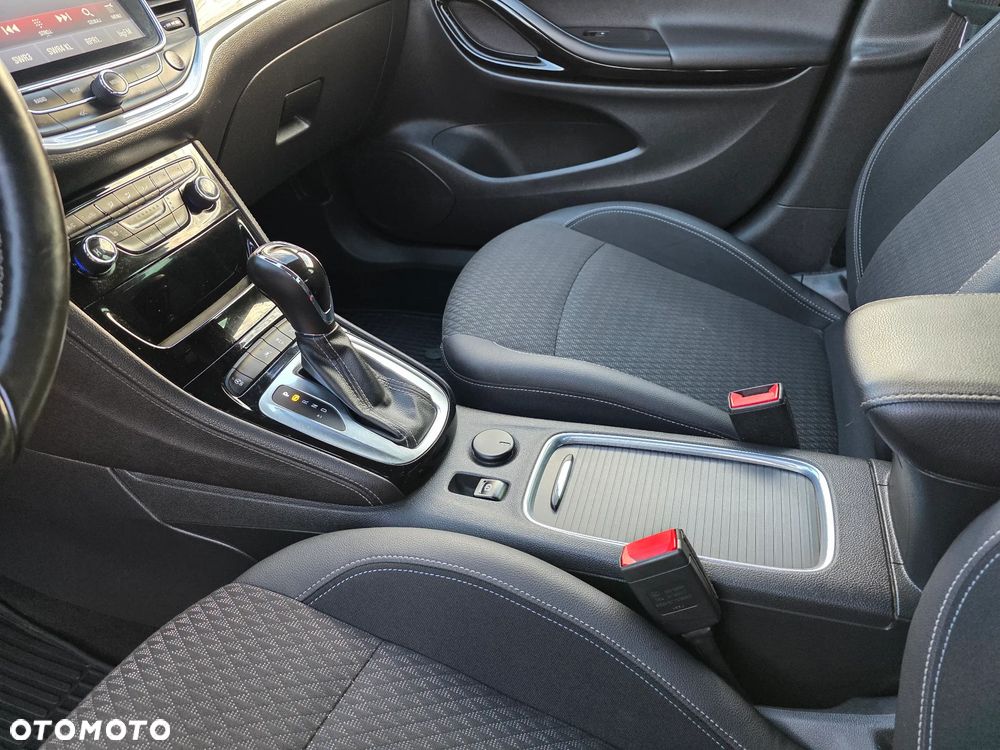 Opel Astra 1.4 Turbo Start/Stop Automatik Innovation - 25