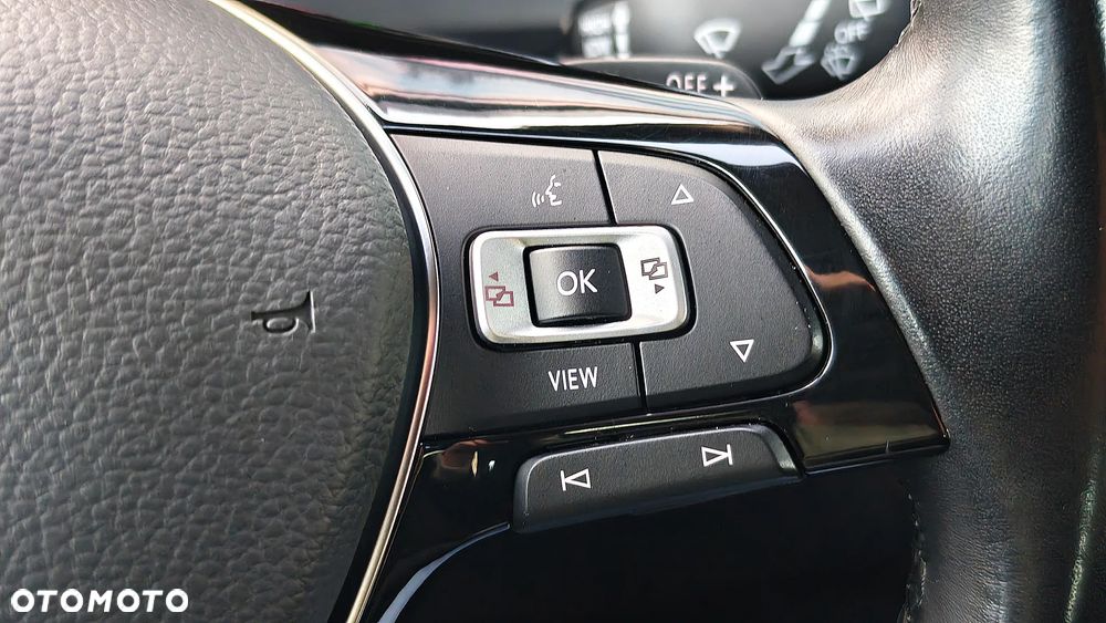 Volkswagen Tiguan - 25