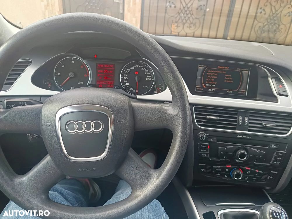 Audi A4 Limuzina 2.0 TDI B8 - 9