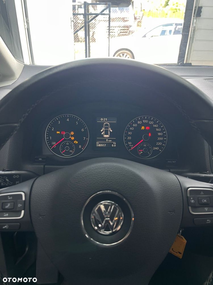 Volkswagen Golf Plus 1.2 TSI Team - 31