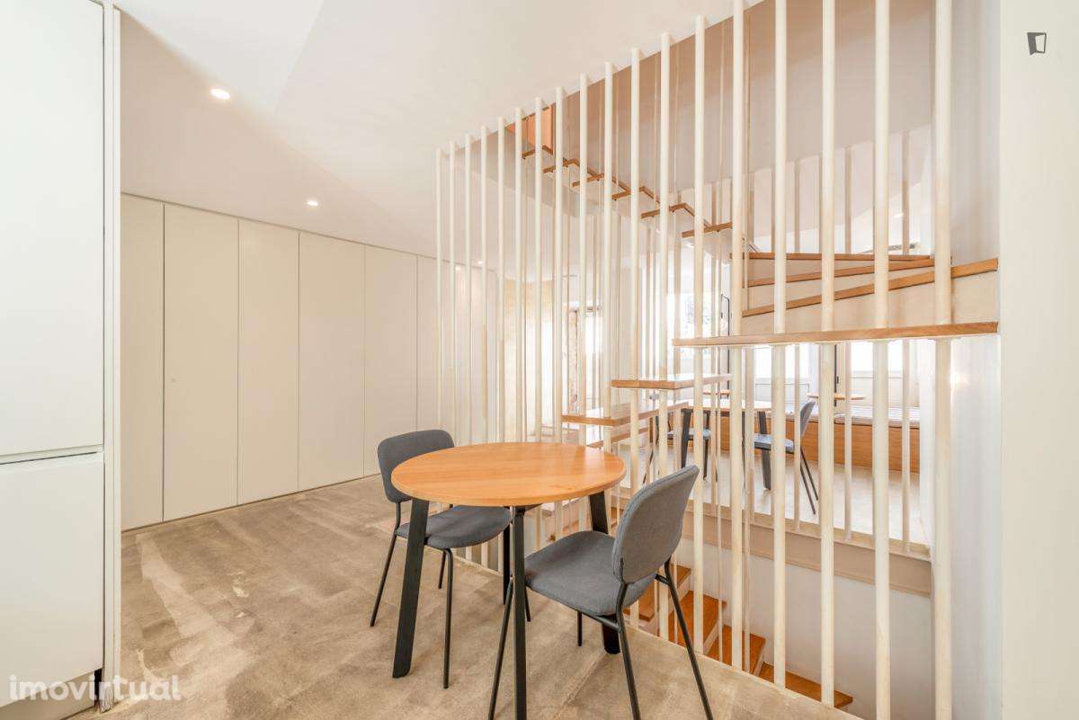 Quarto - localizado em São Bento Lisbon - Grande imagem: 4/13