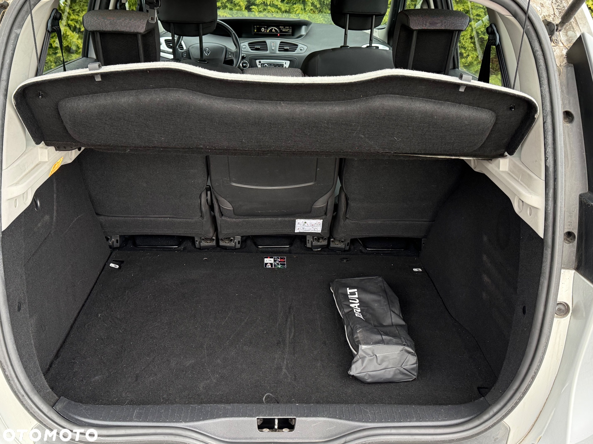 Renault Scenic - 9