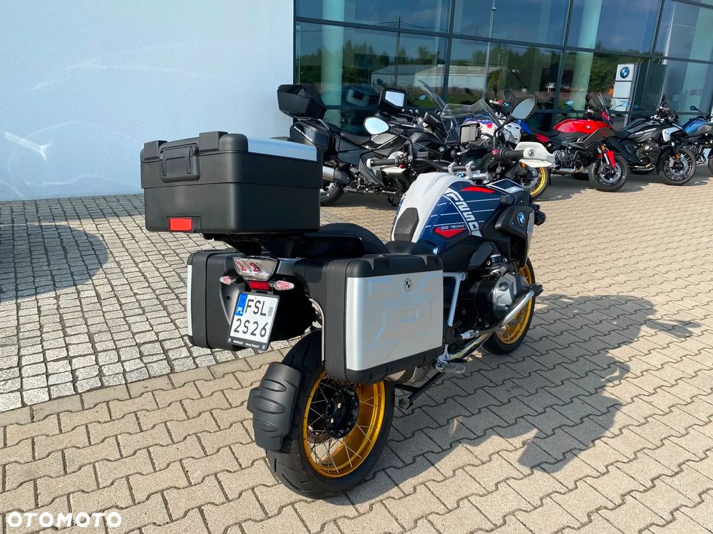 BMW R - 6