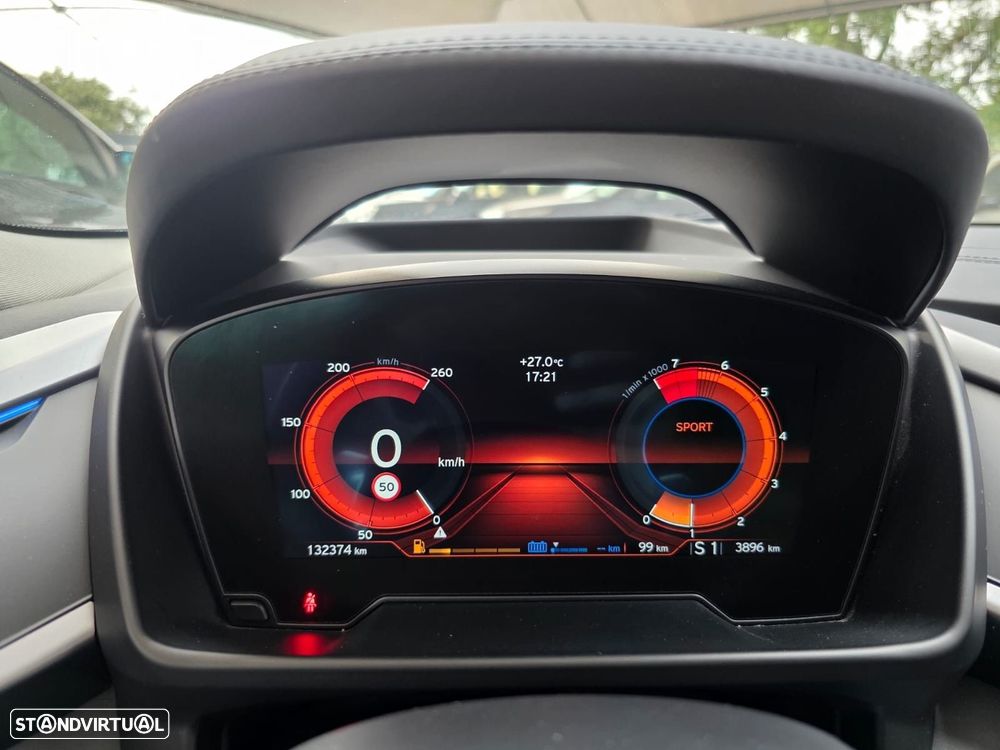 BMW i8 Standard - 25