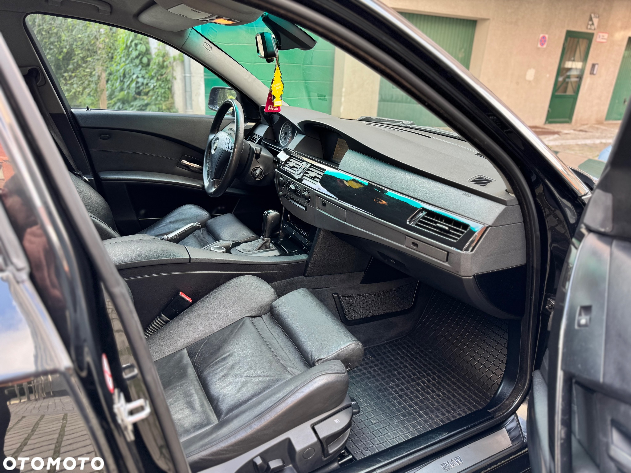 BMW Seria 5 - 34