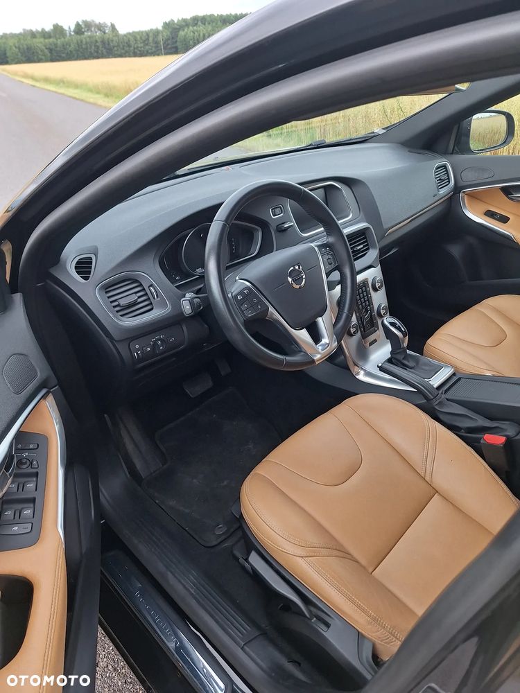Volvo V40 D2 Drive-E Inscription - 9