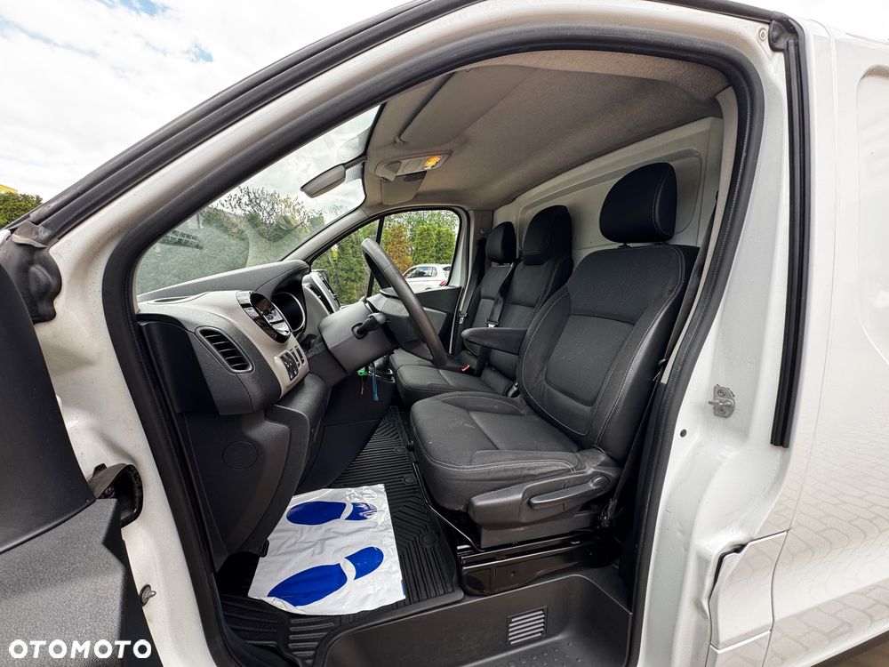 Renault Trafic - 11