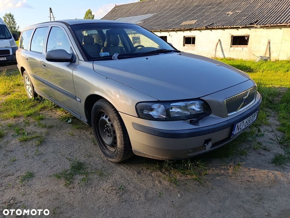 Volvo V70 - 1