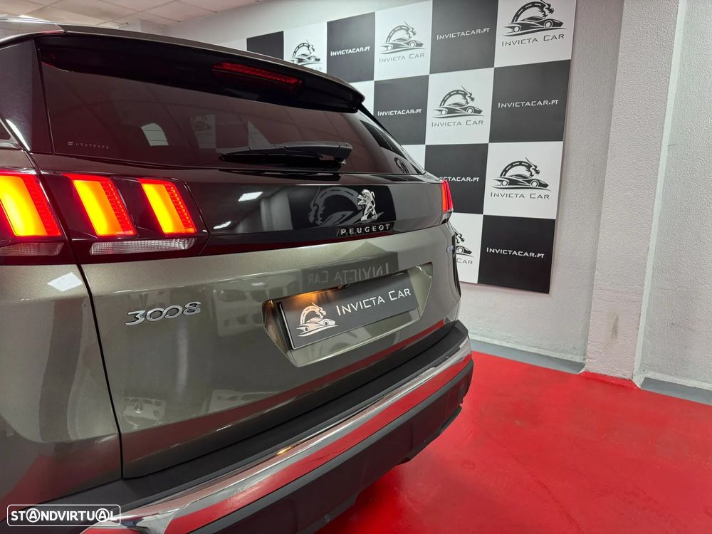 Peugeot 3008 PureTech 130 Stop & Start GPF EAT8 Allure - 14